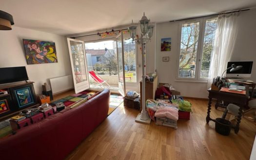 LE RAINCY RESIDENCE SUR PARC