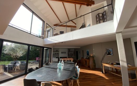 LE RAINCY VILLA CONTEMPORAINE