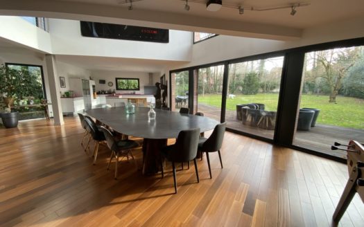 LE RAINCY VILLA CONTEMPORAINE