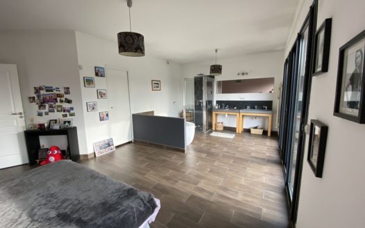 LE RAINCY VILLA CONTEMPORAINE