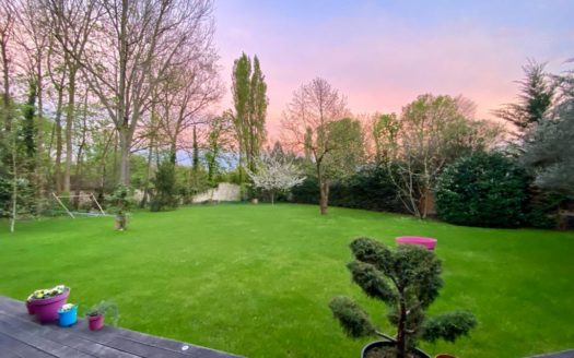 LE RAINCY VILLA CONTEMPORAINE