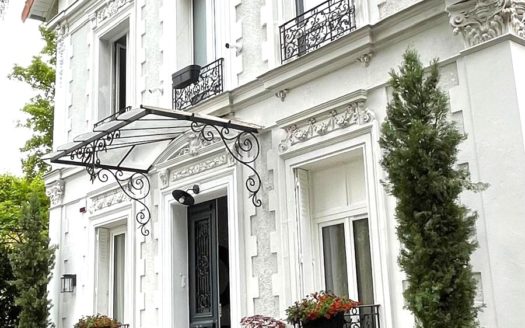 LE RAINCY -MAISON BOURGEOISE FIN 19ème SIECLE