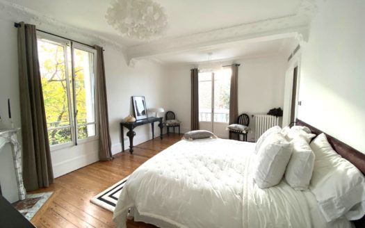 LE RAINCY -MAISON BOURGEOISE FIN 19ème SIECLE